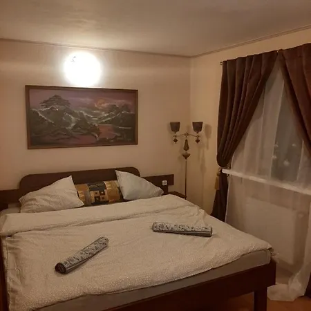 Lucky Hostel